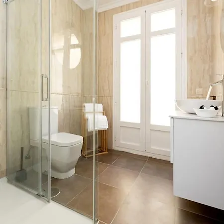 Luxury Via De Colon Апартаменты *