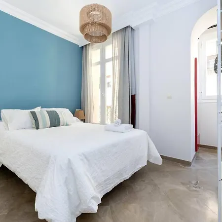 Luxury Via De Colon Apartment