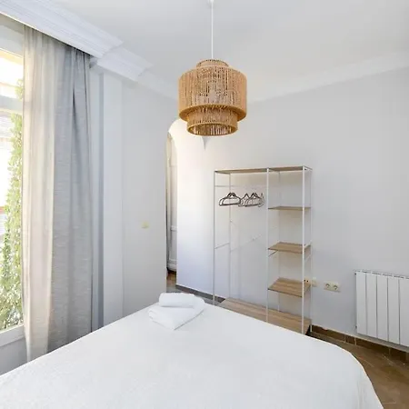 Apartment Luxury Via De Colon Granada